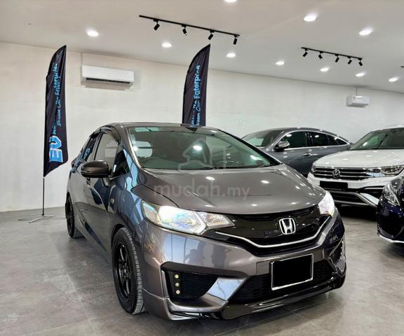 2014 Honda JAZZ 1.5 E (A) with sunroof - 2