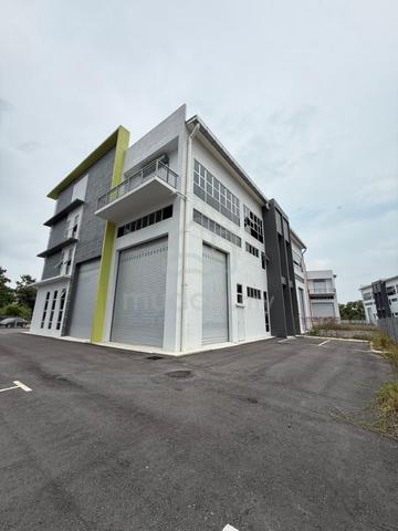 3 Storey Semi-D Factory❗ Perdana Industrial Park,Putra Perdana Puchong 1