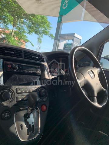 2003 Honda STREAM 2.0 IV RN3873E9 (MP) (A) - 3