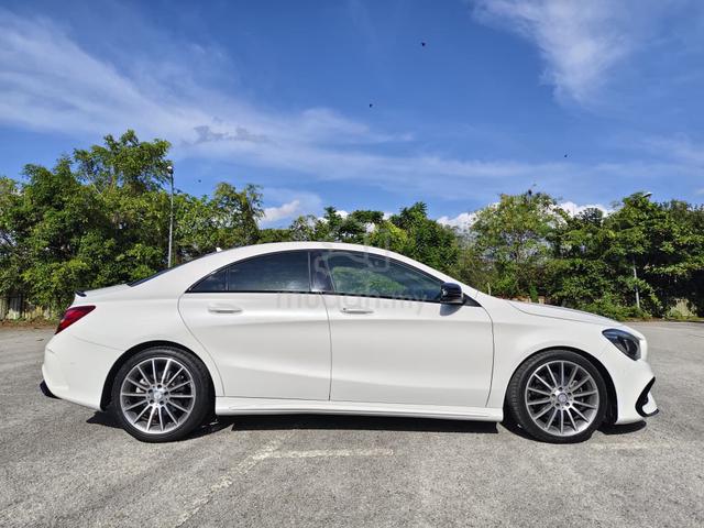 2017 Mercedes Benz CLA-CLASS 1.6 200 (CBU) AMG - 3