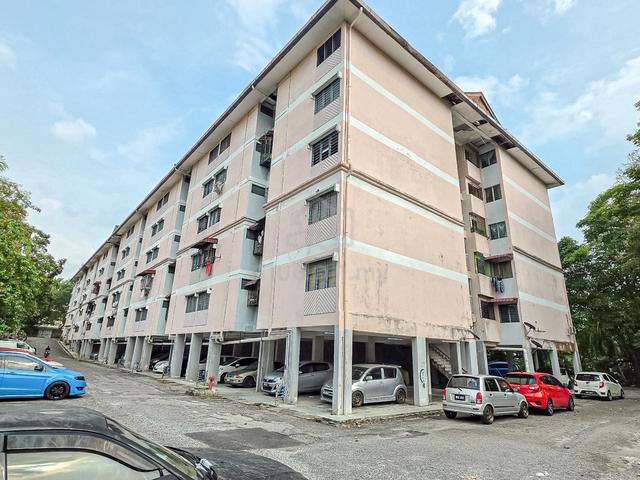 Taman Tenaga Apartment 1