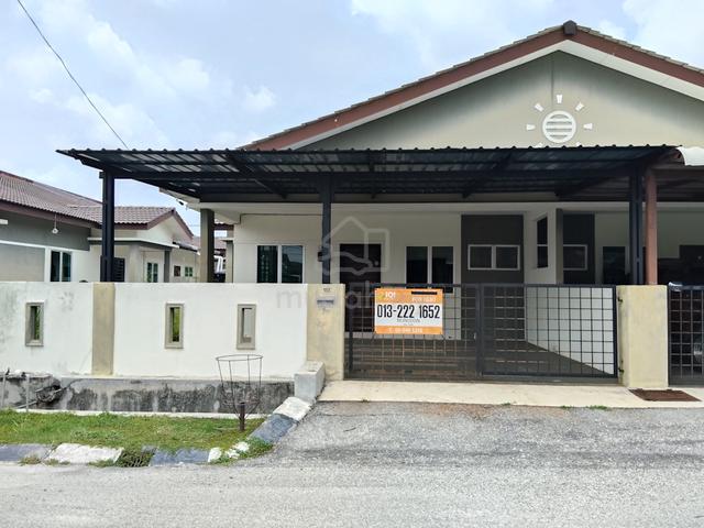 Rumah Sewa Semi D Full Awning di Sitiawan Perak 1