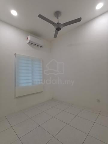 Hijauan valdor 5min to batu kawan, ikea, design villages, kdu 1