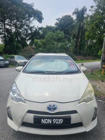 2013 Toyota PRIUS C 1.5 (HYBRID) NHP10R (A) - 1