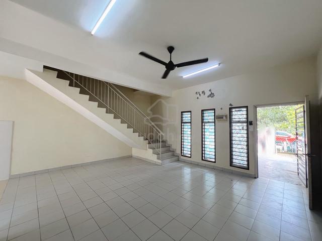 Bandar Layangkasa Double Storey Terrace House 4bed Pasir Gudang Johor 1