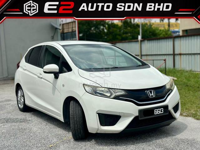 2015 Honda JAZZ 1.5 E (A)FULL LOAN/CASH - 3