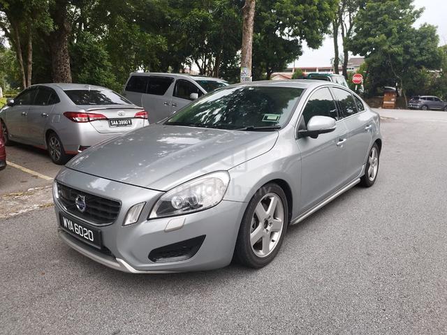 2013 Volvo S60 2.0 T5 (A)like new cond - 3