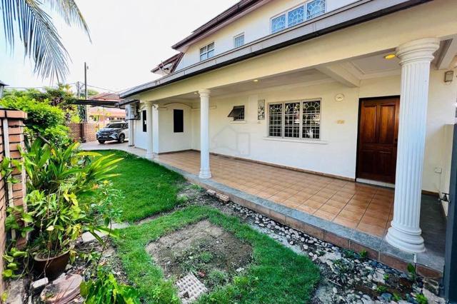 Corner 2sty Freehold Bandar Kinrara 5 Puchong 42x75 Renovated Extended 1