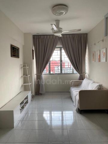 Main Place Residence 1