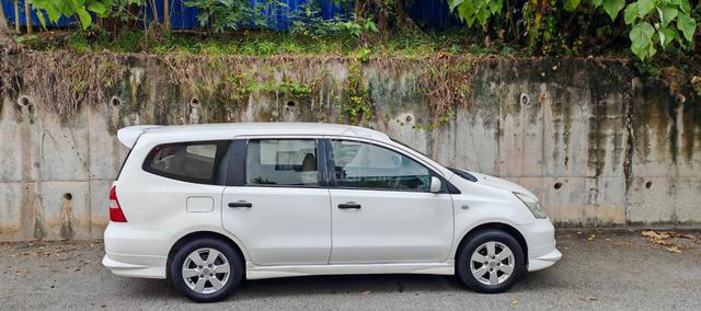 2010 Nissan GRAND LIVINA 1.6 IMPUL (A) - 3