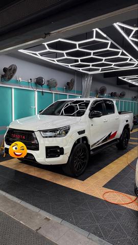 2024 Toyota HILUX 2.8 GR SPORT (A) - 1