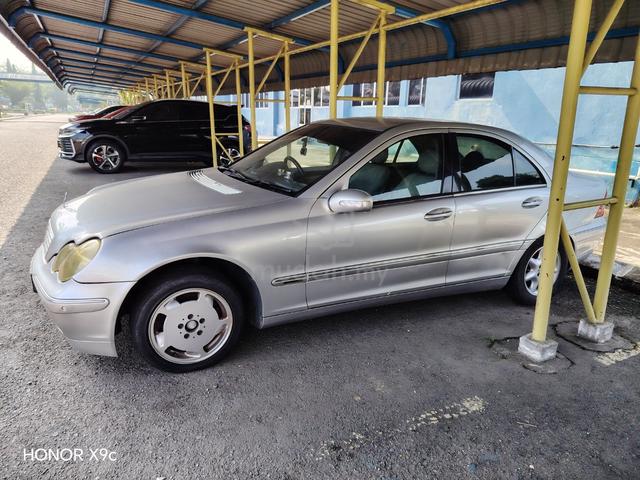 1995 Mercedes Benz 200 2.0 W123 (A) - 2