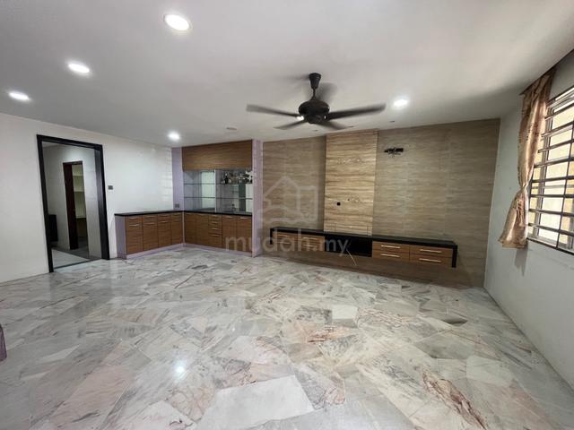 Saujana Puchong 2 Storey House Kitchen Extended With ApprovalFor Dalea 1