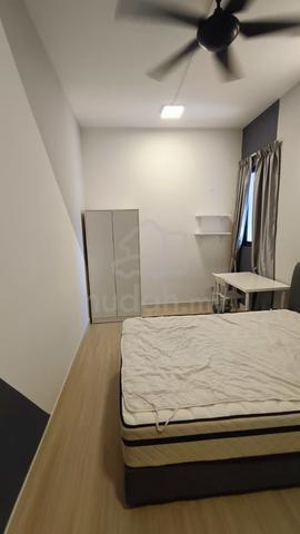 Super Nice & Low deposit medium room@ Continew KL | Walk to MRT 3