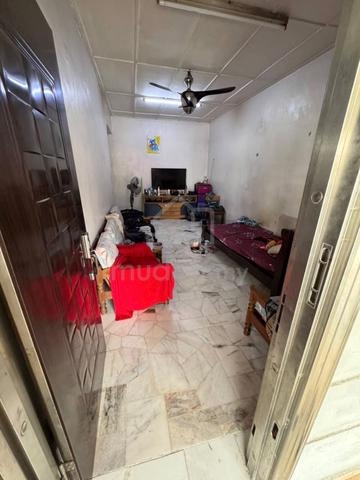 Permas Jaya , Single Storey , 3 Bed , Partial furnish , Megah Ria 1