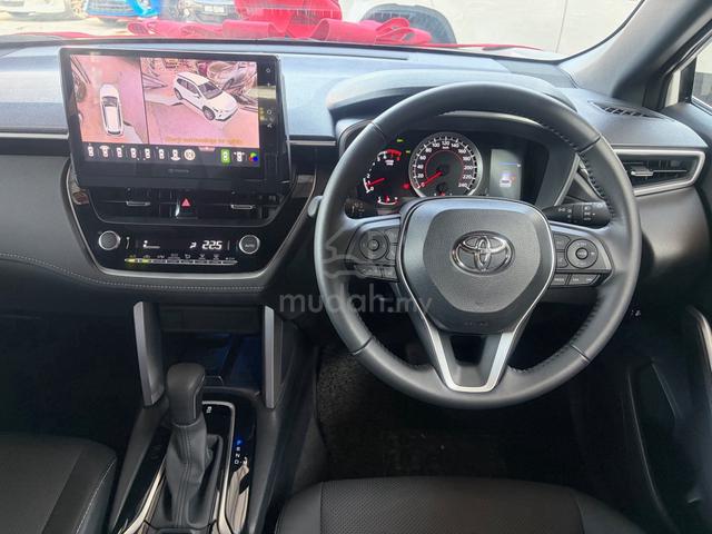 Toyota COROLLA CROSS 1.8 V (A) MILEAGE 4200 KM GR - 5