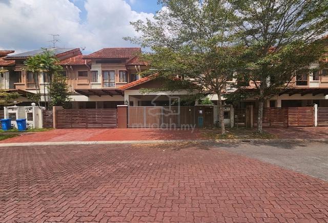2 Storey Superlink House @Lagenda Bukit Jelutong 1
