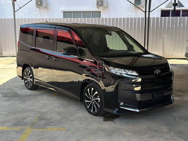 2022 Toyota NOAH 2.0 SZ (A) - 1