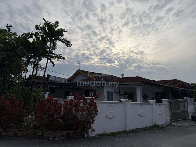 Bandar Rinching Seksyen 1 Teres Corner Lot 1 Tingkat 1