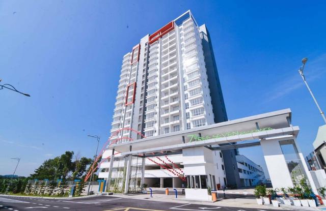 7 Tree Seven Residence 1