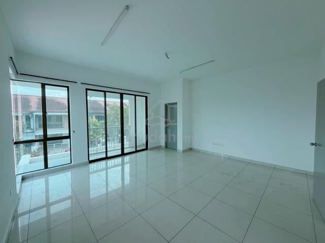 Dato Onn Perjiranan 15 Double Storey Terrace Corner House For Sale 1