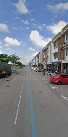 3 storey shoplot office Taman Sierra perdana for rent 1