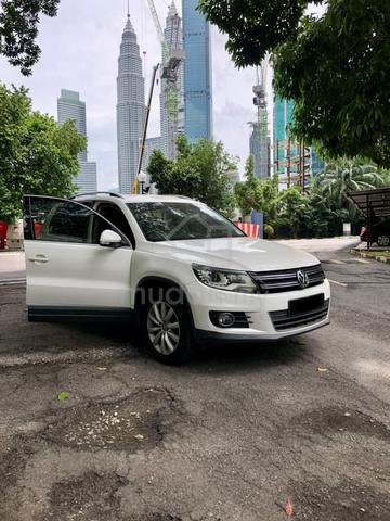 2012 Volkswagen TIGUAN 2.0 TSI 4MOTION (A) - 1