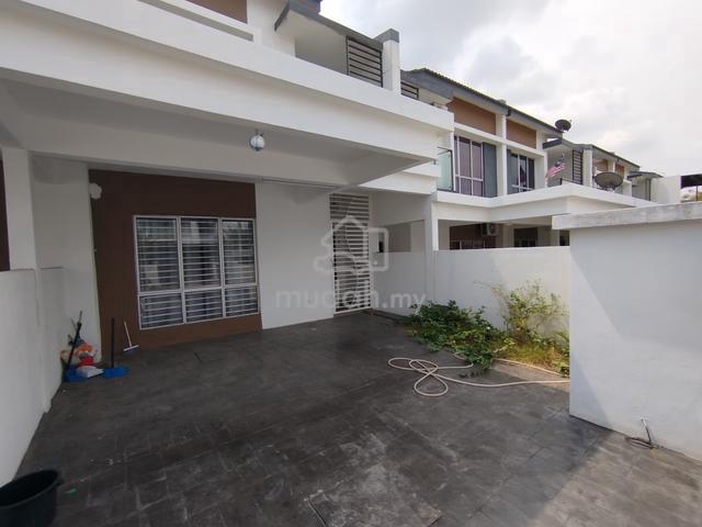 FULL LOAN BOOKING 1K FREEHOLD PARTLY FURNISHED 2 Storey Taman Ruby 3
