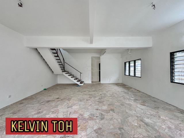 2 STOREY SEMI-D LA 2277sf ORIGINAL REFURBISHED UNIT FREEHOLD AIR ITAM 1