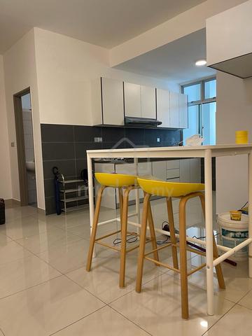 SKS HABITAT / Master bedroom / LARKIN / CIQ / bus to CIQ 2