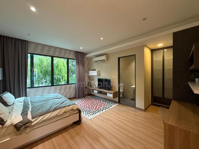 Reflexion Pool Villa at Bandar Nusaputra timur Puchong 1