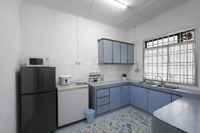 Flat Taman Perling 1