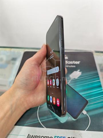 Samsung S23 Plus 5G 8Gb + 8Gb Ram / 256Gb Rom - photo 4 of 5