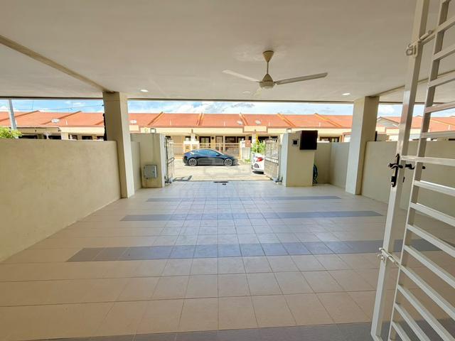 [100% LOAN!!FREEHOLD NON BUMILOT!!RENOVATED] Bayu Indera , Lukut 1