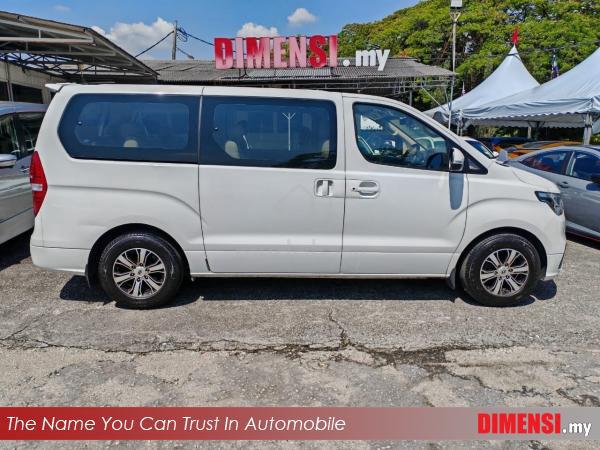 Hyundai GRAND STAREX 2.5 (A) TAHUN DIBUAT 2019 - 3