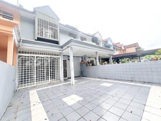 FACING OPEN Double Storey Terrace Taman Kelana Indah SS7 Kelana Jaya 1