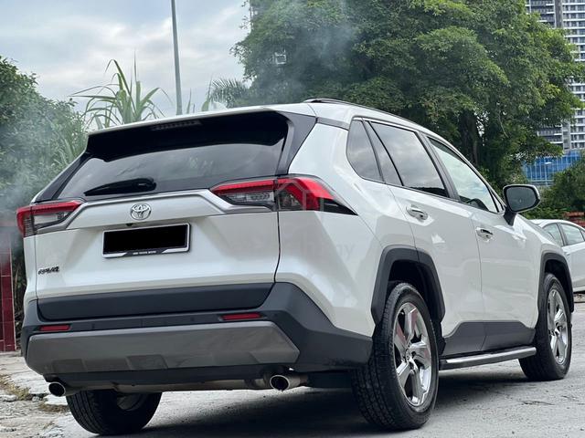 2021 Toyota RAV4 2.5 FULL SERVICE WARRANTY 34K KM - 2