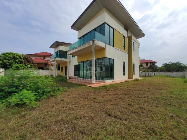[12950sqft] Taman Warisan Setia Sepang 2 Storey Bungalow Gated 6 Rooms 1