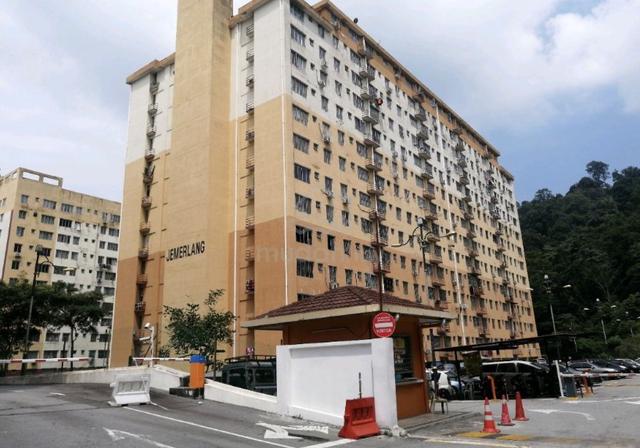 Jemerlang Apartment @ Selayang Heights 1
