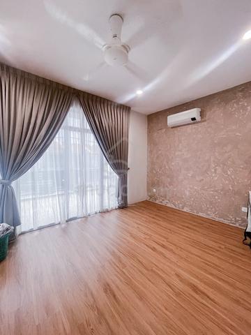 Pulai Mutiara/ Gelang Patah/ 2-Sty Terrace House/ Tuas 1