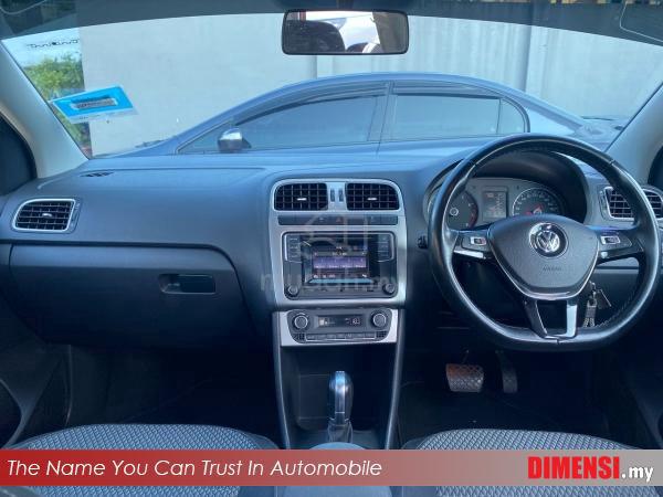 2018 Volkswagen VENTO 1.2 TSI HIGHLINE (A) TURBO - 5