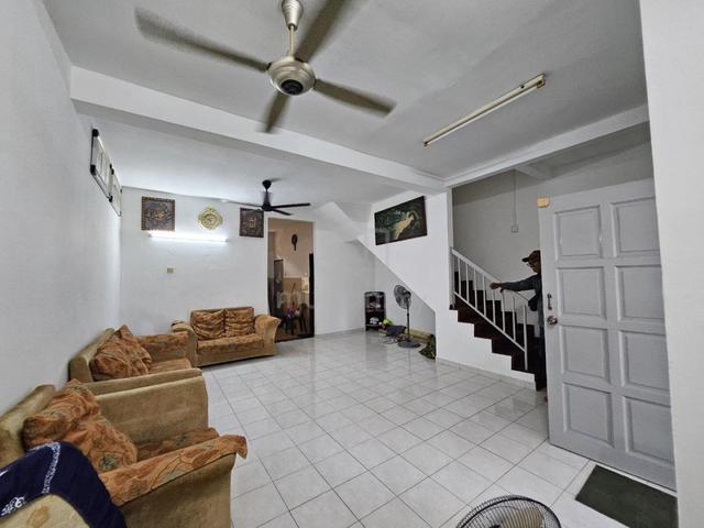 Rm1400 Monthly Refurbished Double Storey at Taman Desa Orkid, Senawang 1