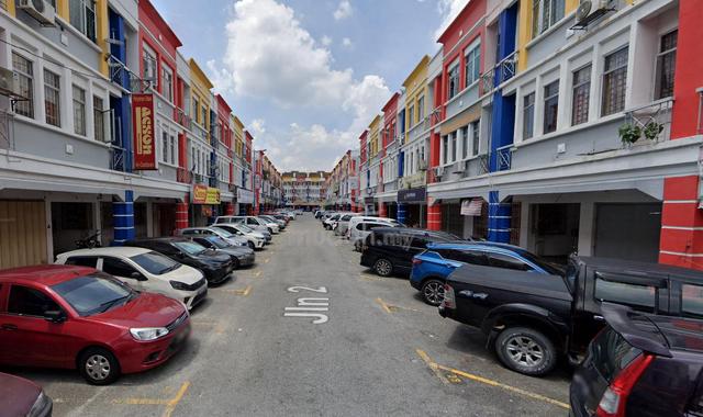 Batu Caves Centerpoint 1