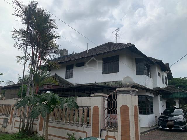 BUNGALOW JALAN SERAMA [Near to TMYIC/ Hutan Bandar JB] 1