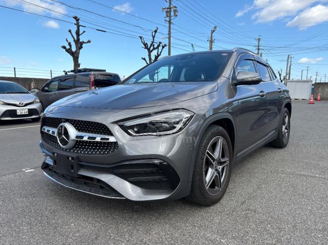 (GRADE 5A) Mercedes BENZ GLA180 AMG LINE 2022 - 2