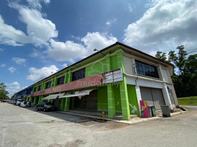 Corner 2 Storey Shop Lot For Rent Taman Cheng Permai, Melaka 1