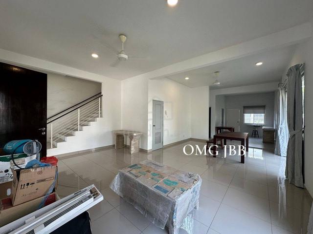 Ambang Botanic 2 Klang 2 Storey End Lot 39x75 4R4B Gated Guarded Sale 1