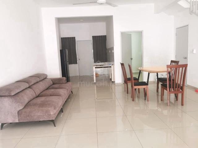 Setia Utama 3 @ Setia Alam 2 Storey House Semi Furnished For For Rent 1