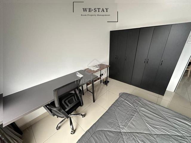 M Vertica Room Rental 1