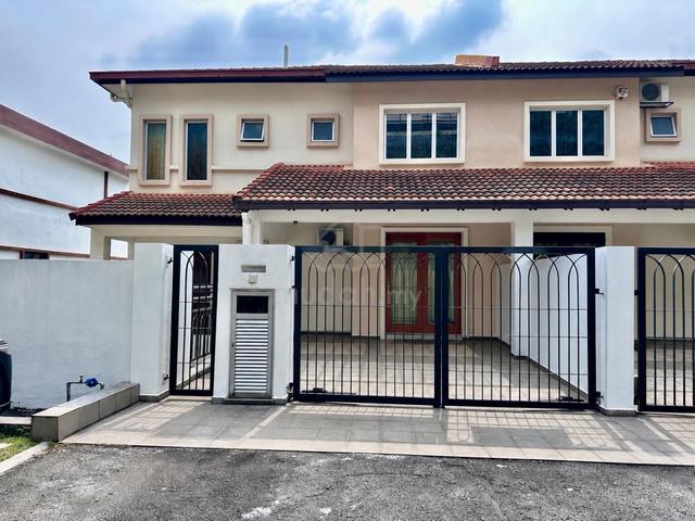 SUPERB VIEW 3 STOREY SEMI D, Ukay Perdana UP 3, Ampang SPACIOUS PARKIN 1